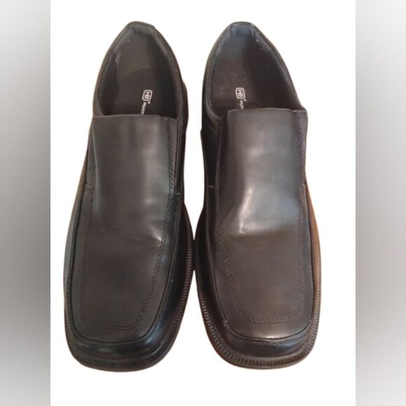 Men's Slip On Leather Black Shoes Size 10 Business Casual Work Wear Office Style - Picture 2 of 7